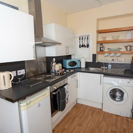 Spacious 2 Bed Apartment In The Heart Of Old Town Εδιμβούργο Εξωτερικό φωτογραφία
